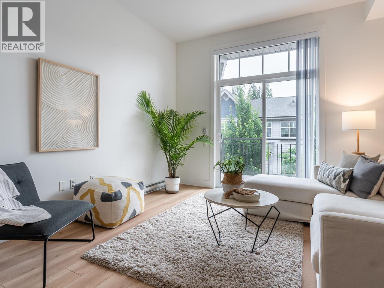 Photo 7 of 148 3529 Baycrest Avenue, Coquitlam BC