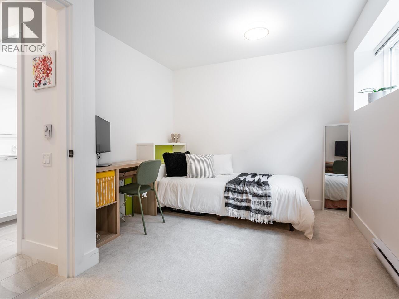 Photo 12 of 148 3529 Baycrest Avenue, Coquitlam BC