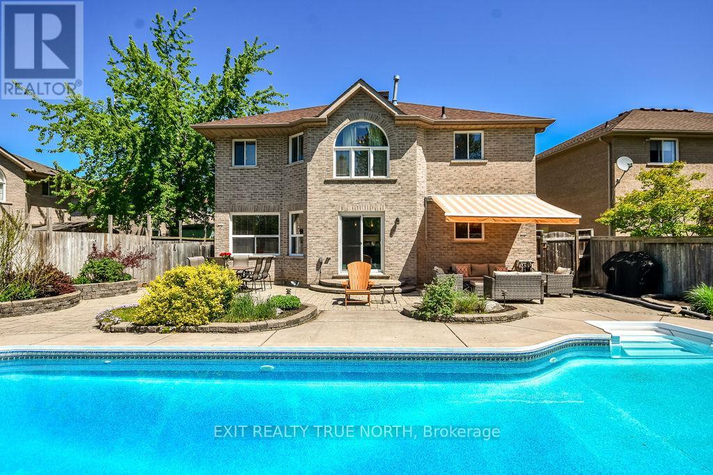 Photo 45 of 5 Newberry Court, Barrie ON