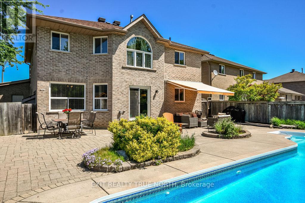 Photo 14 of 5 Newberry Court, Barrie ON
