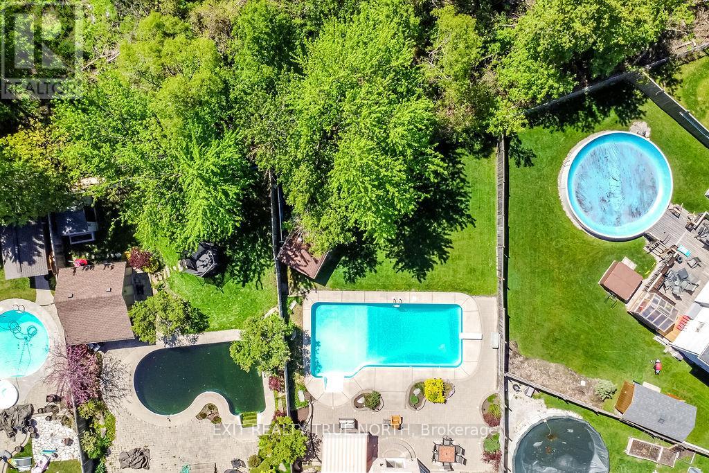 Photo 33 of 5 Newberry Court, Barrie ON