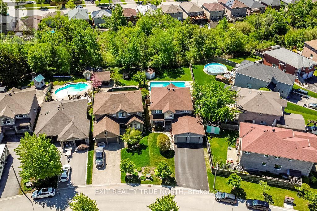 Photo 46 of 5 Newberry Court, Barrie ON