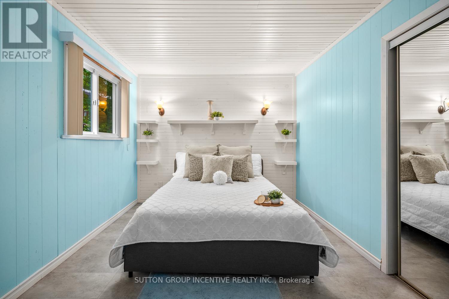 Photo 24 of 11 Bourgeois Court, Tiny ON