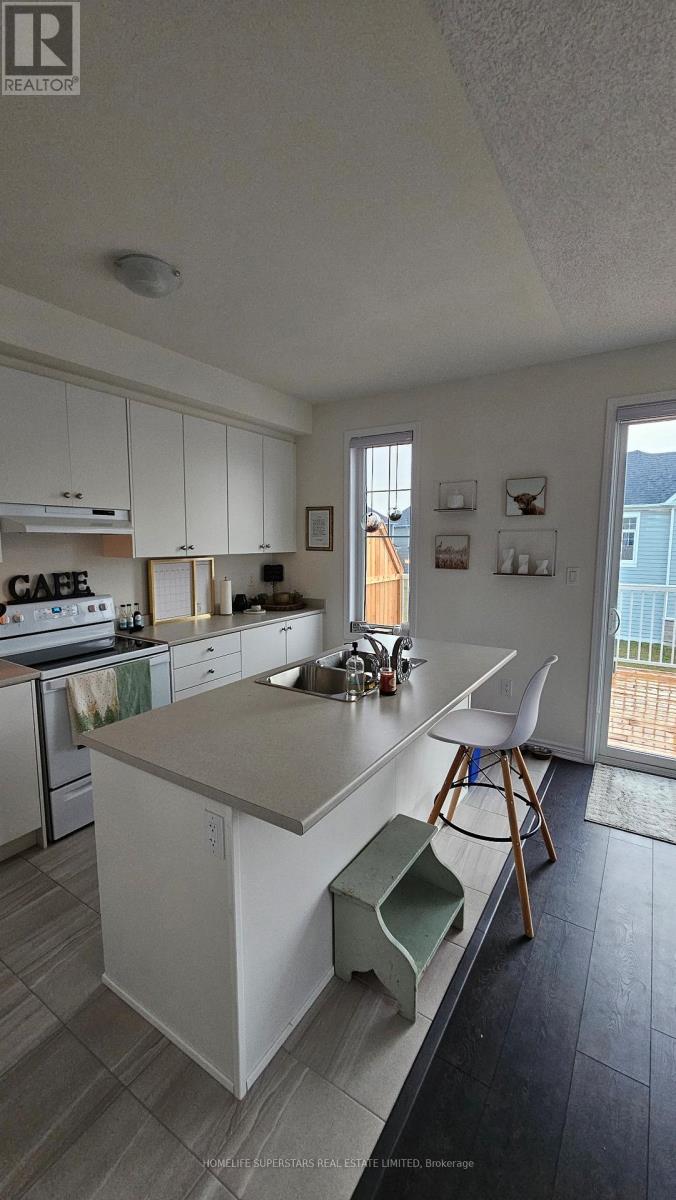 Photo 3 of 189 Village Gate Drive, Wasaga Beach ON