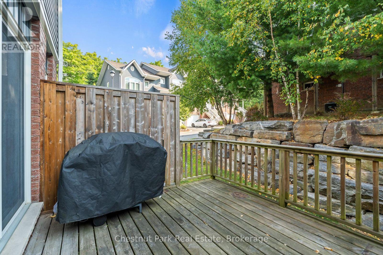 Photo 15 of 13 37 Silver Street, Huntsville ON