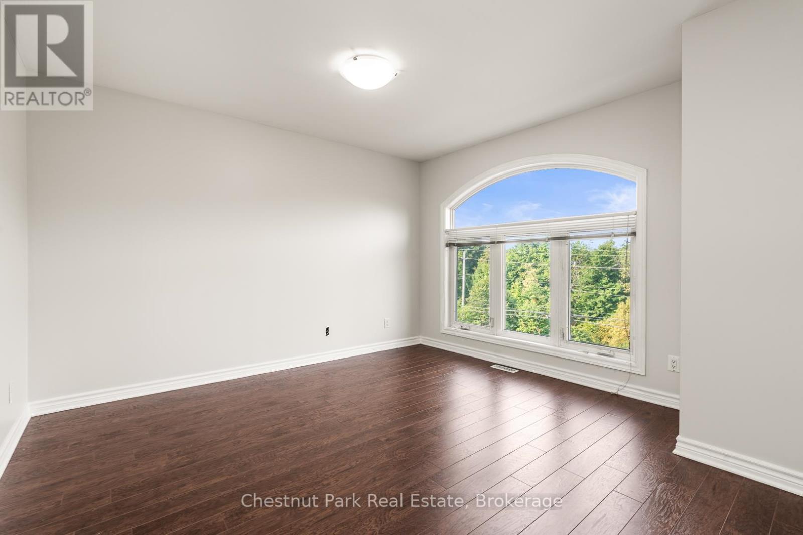 Photo 18 of 13 37 Silver Street, Huntsville ON