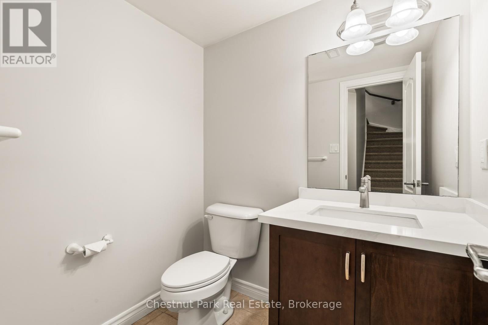 Photo 31 of 13 37 Silver Street, Huntsville ON