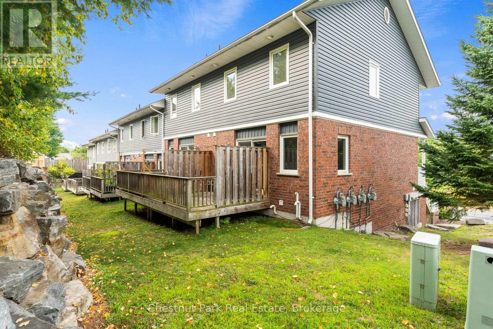 Photo 36 of 13 37 Silver Street, Huntsville ON
