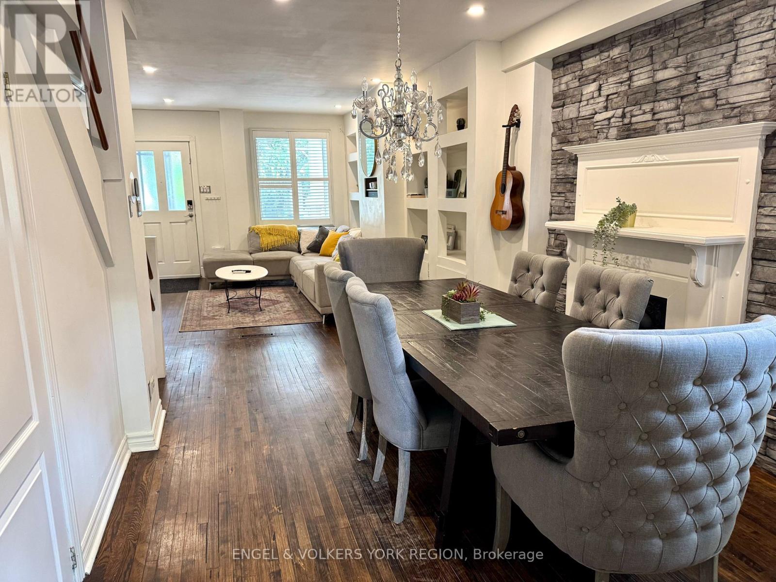 Photo 16 of Main 2nd 44 Rhodes Avenue E, Toronto ON