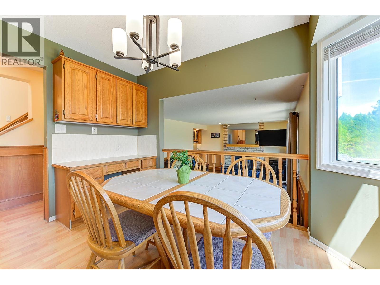  2529 Thacker Drive, West Kelowna