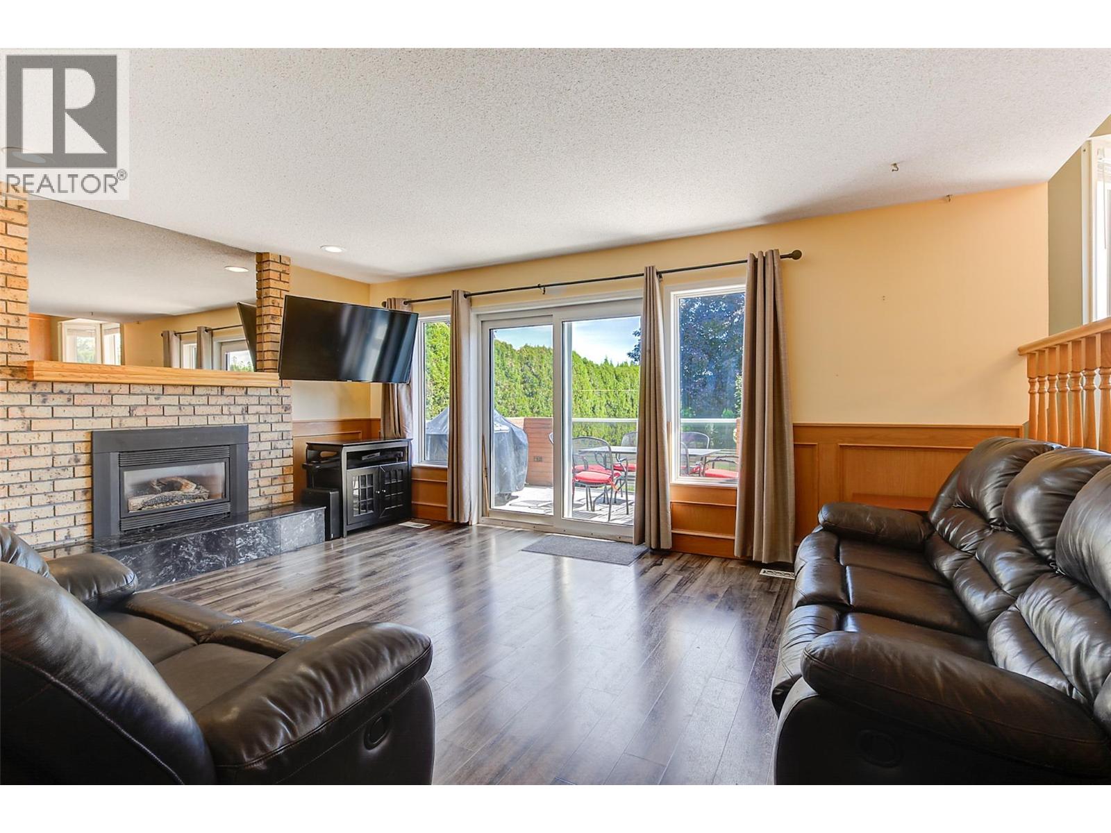  2529 Thacker Drive, West Kelowna
