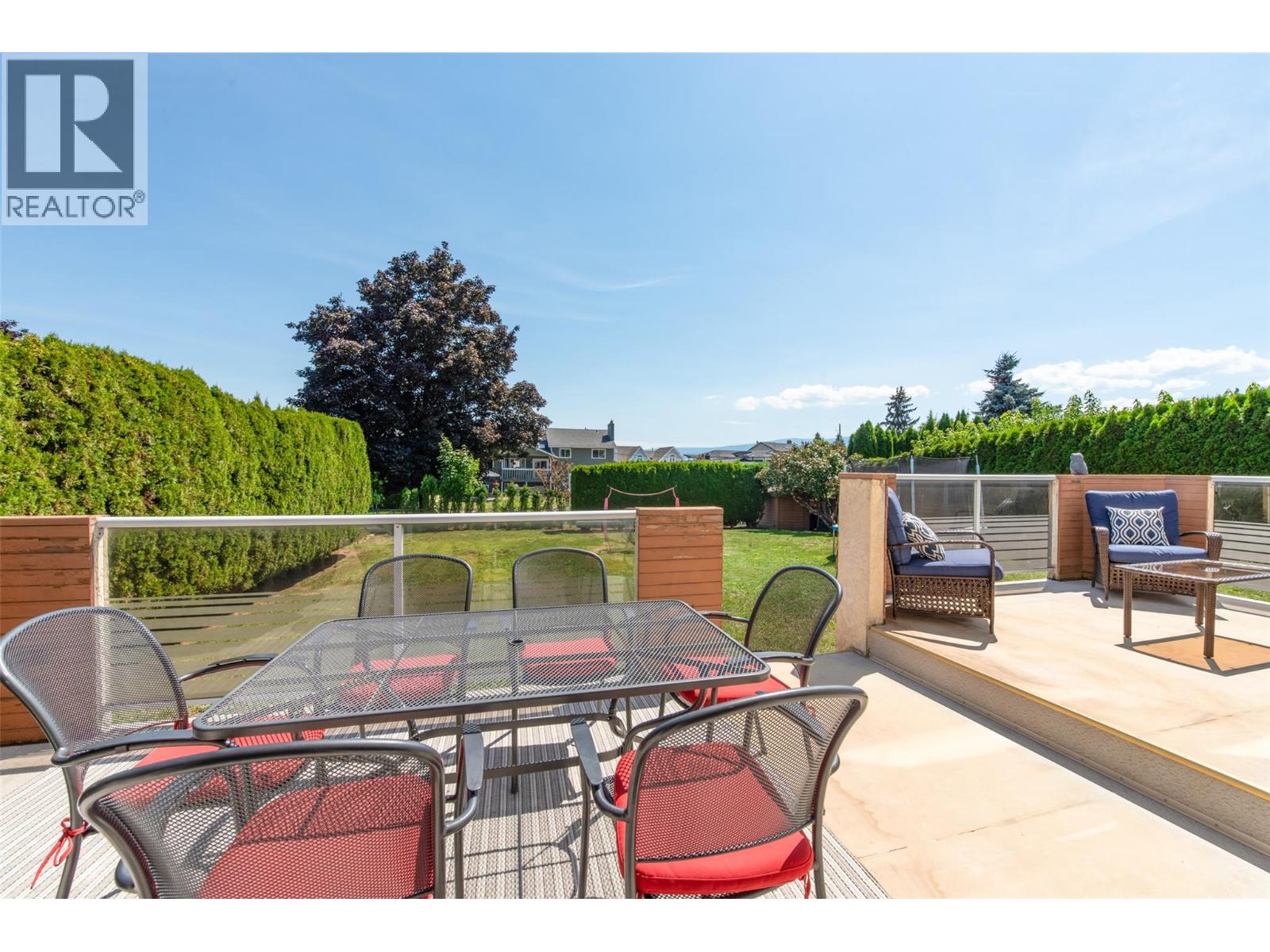  2529 Thacker Drive, West Kelowna