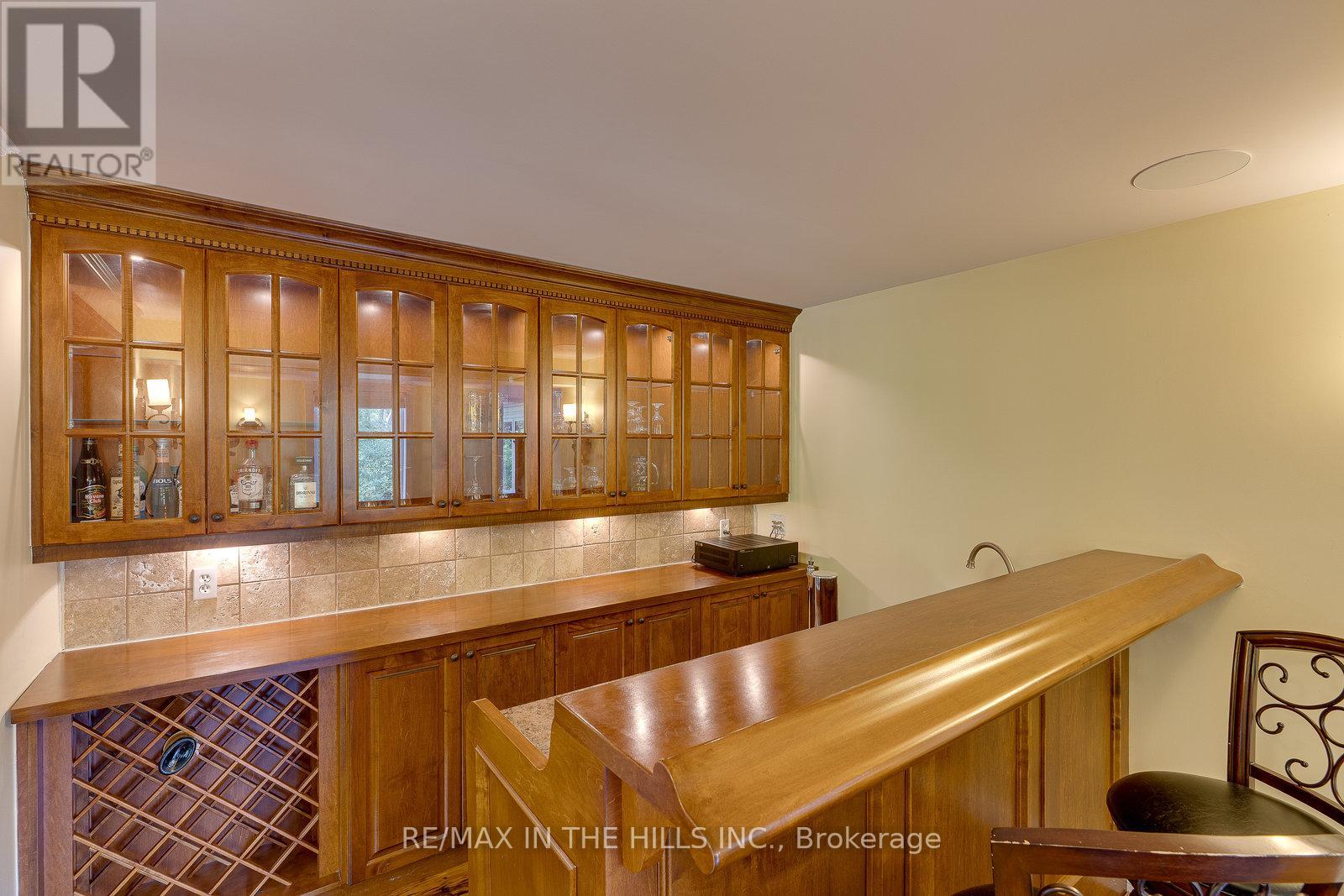Photo 13 of 2651 Forks Of The Credit Road, Caledon ON