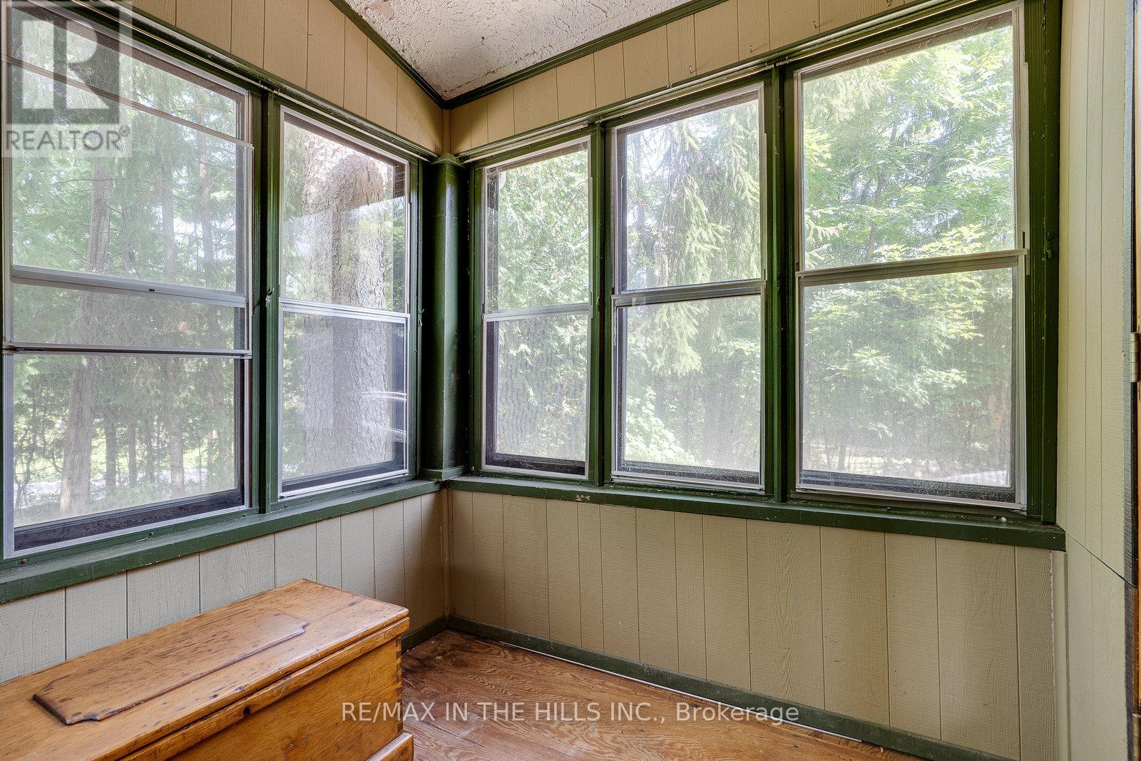 Photo 17 of 2651 Forks Of The Credit Road, Caledon ON