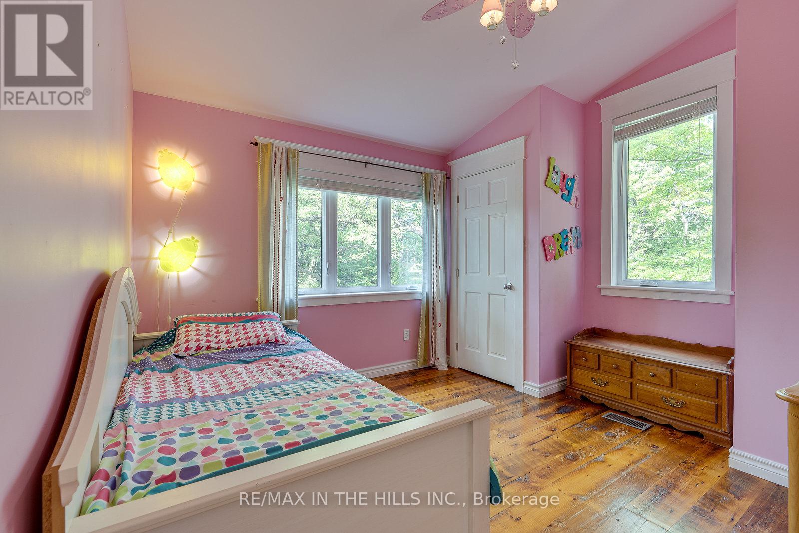 Photo 20 of 2651 Forks Of The Credit Road, Caledon ON