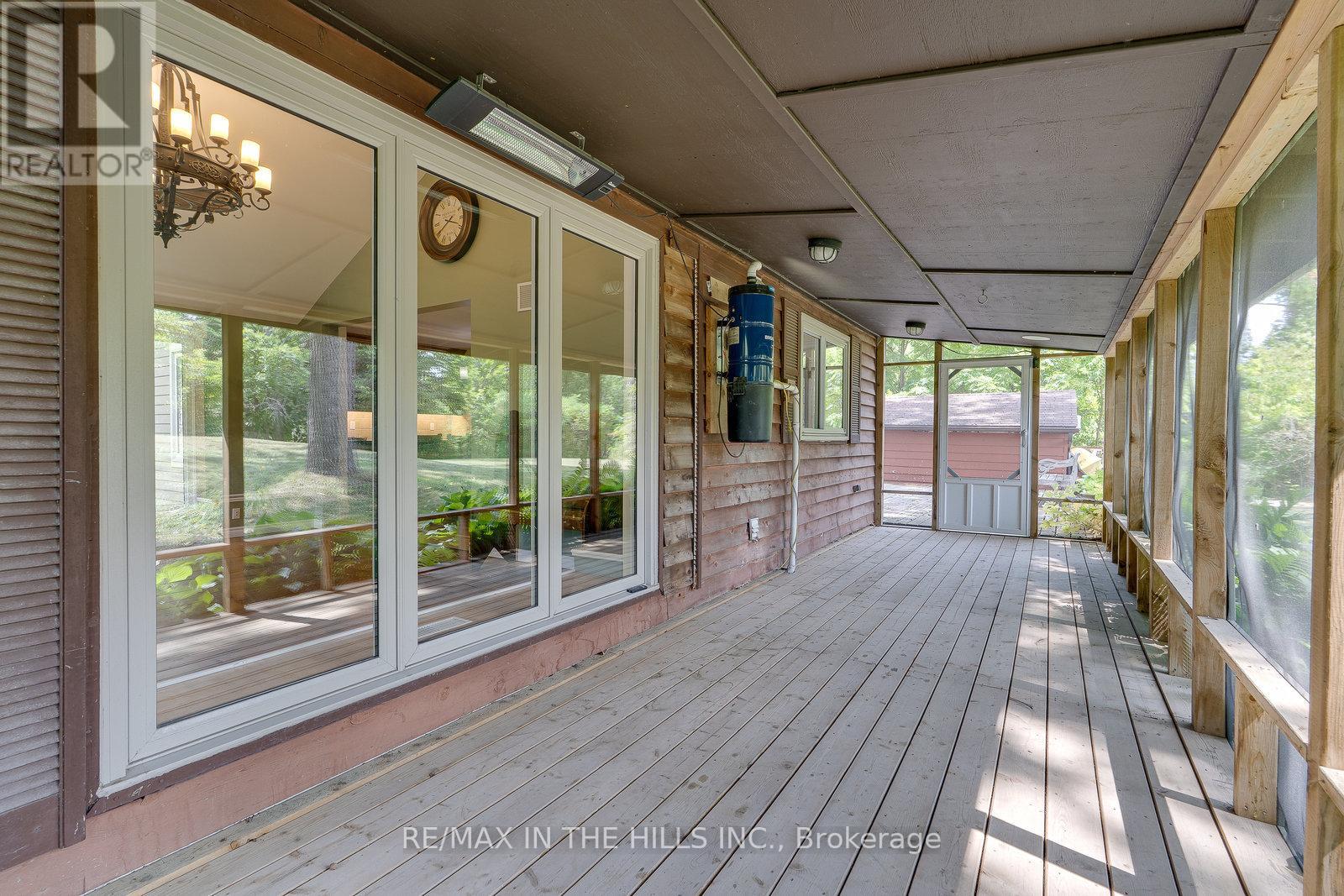 Photo 26 of 2651 Forks Of The Credit Road, Caledon ON