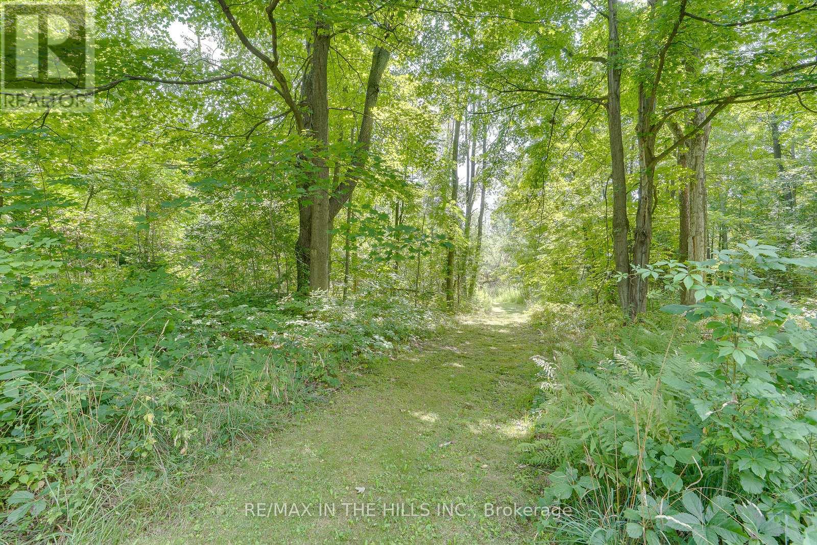Photo 32 of 2651 Forks Of The Credit Road, Caledon ON