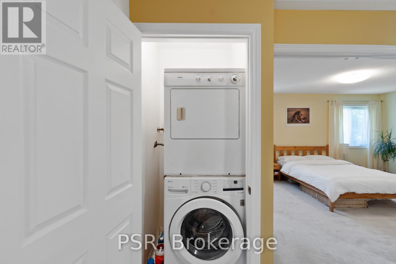 Photo 33 of 960 Fielder Drive, Mississauga ON