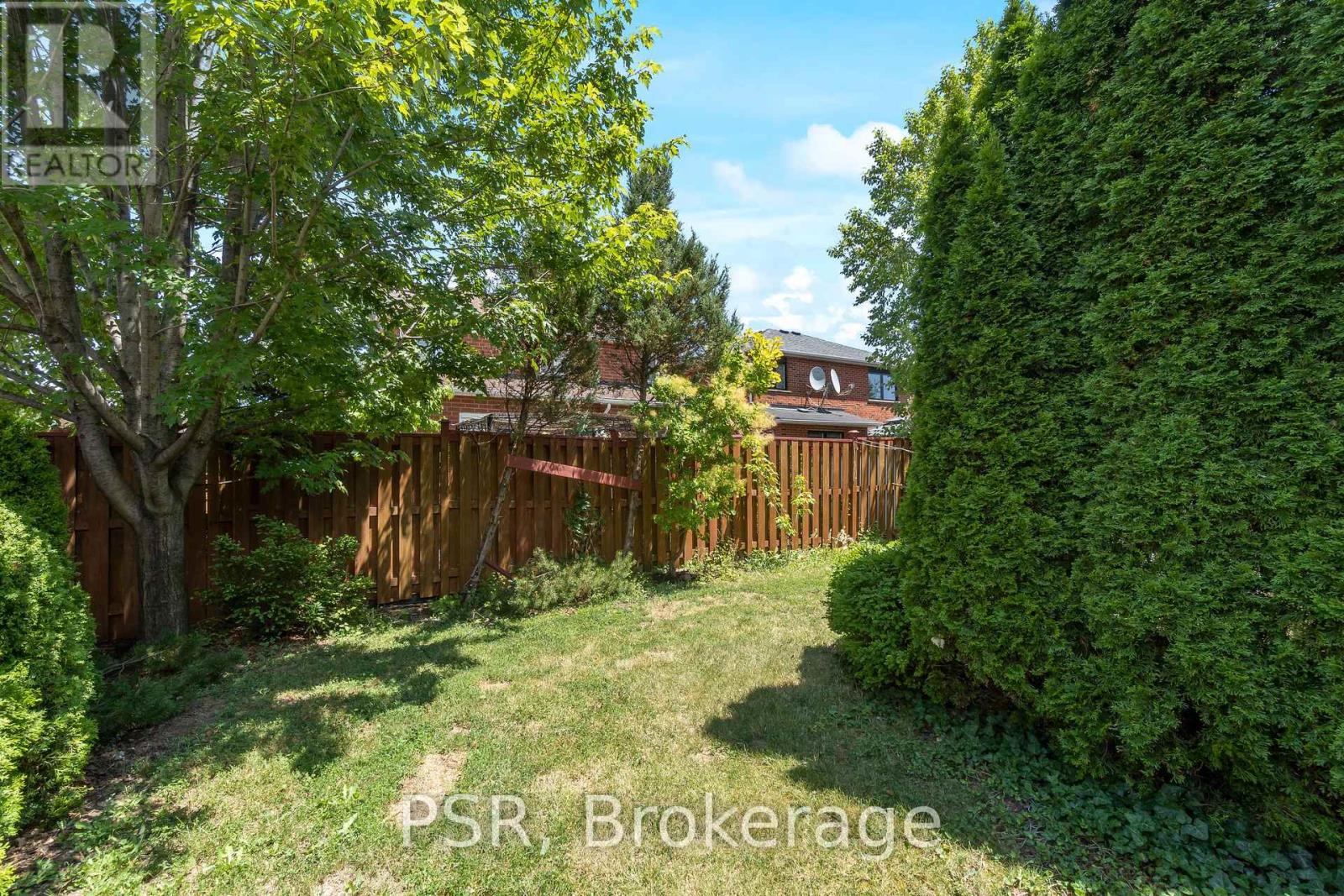Photo 20 of 960 Fielder Drive, Mississauga ON