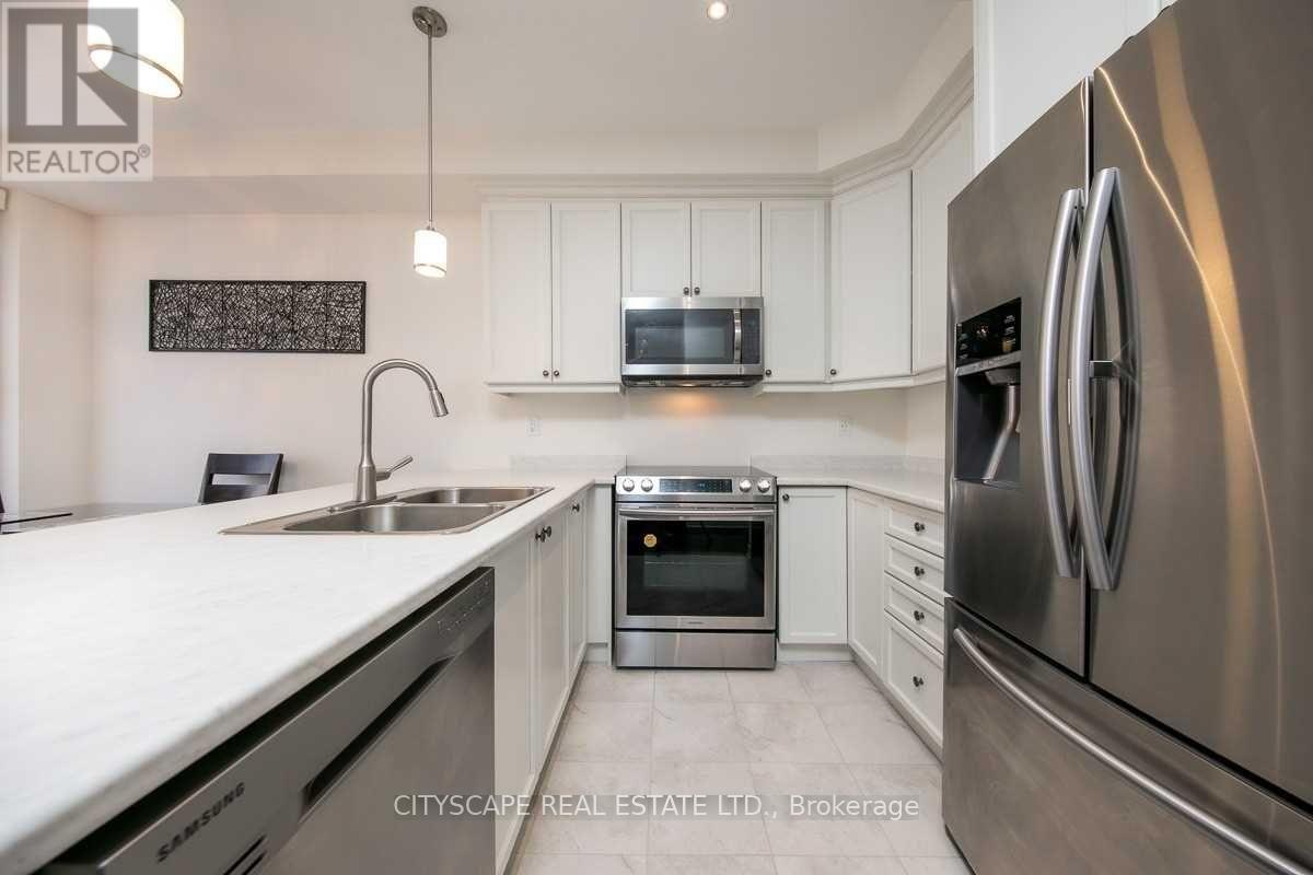 Photo 10 of 141 Hatt Court, Milton ON