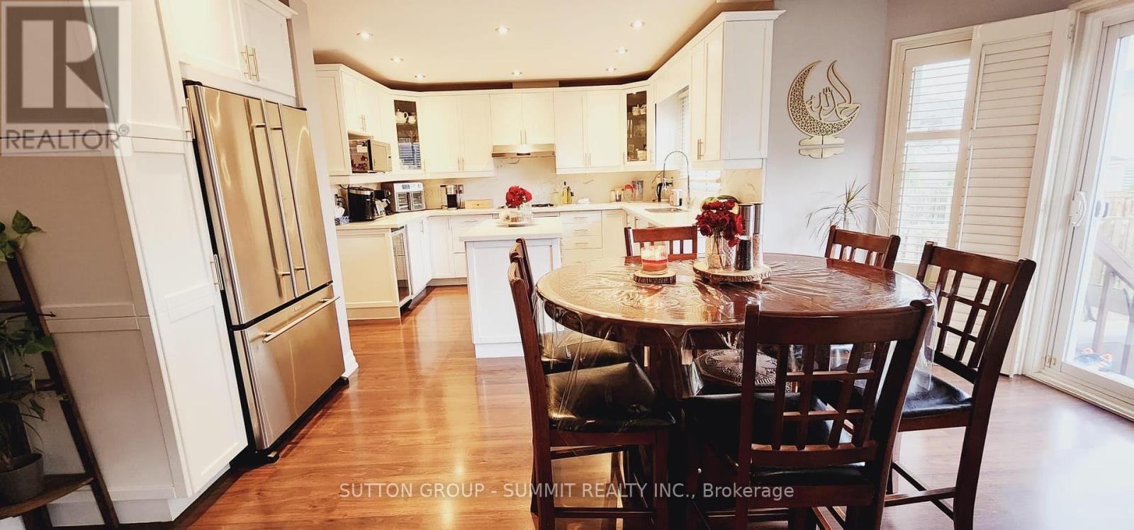 Photo 15 of 1651 Summergrove Crescent, Mississauga ON
