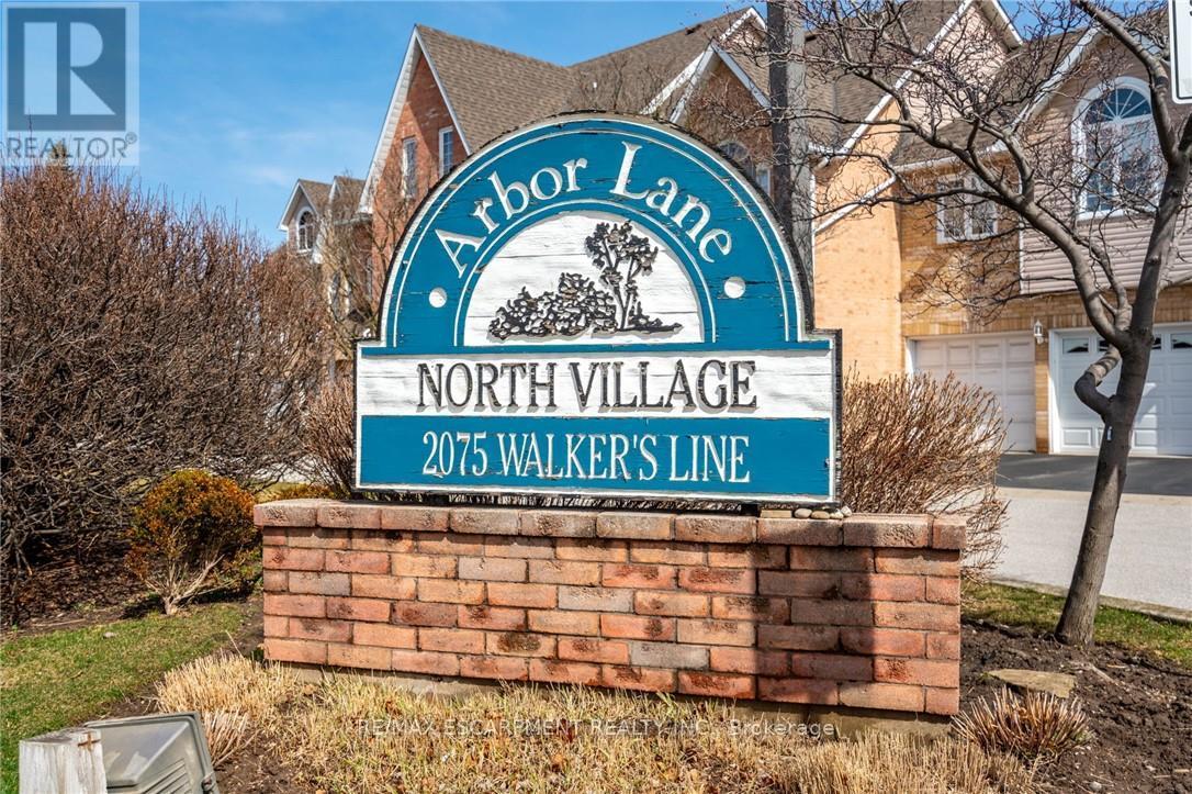 Photo 17 of 246 2075 Walkers Line, Burlington ON