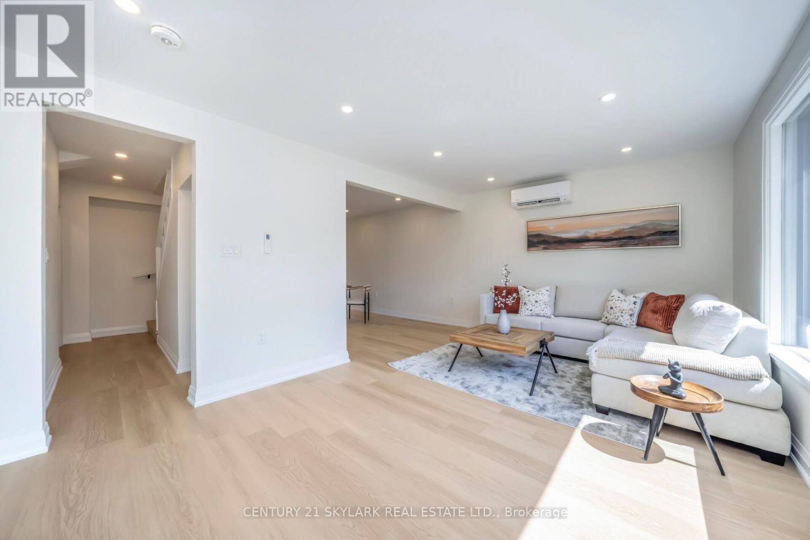 Photo 12 of Unit 1 9 Berry Creek Drive, Toronto ON