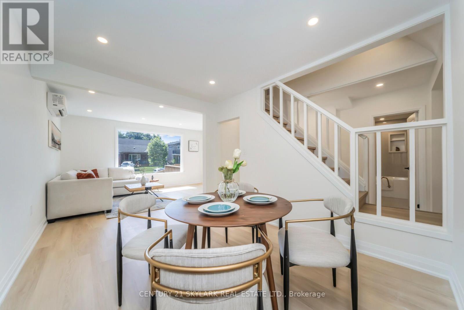 Photo 2 of Unit 1 9 Berry Creek Drive, Toronto ON