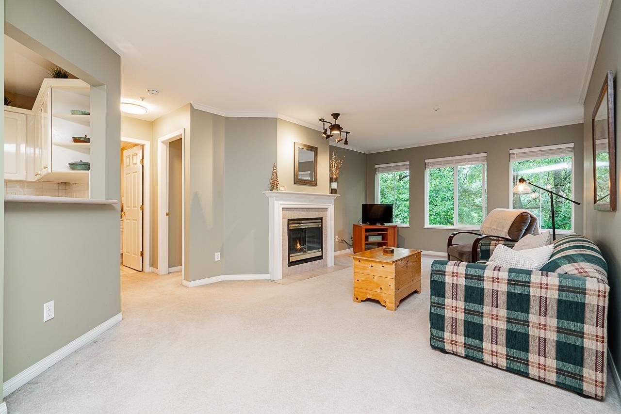 Photo 3 of 306 12155 75 A Avenue, Surrey BC