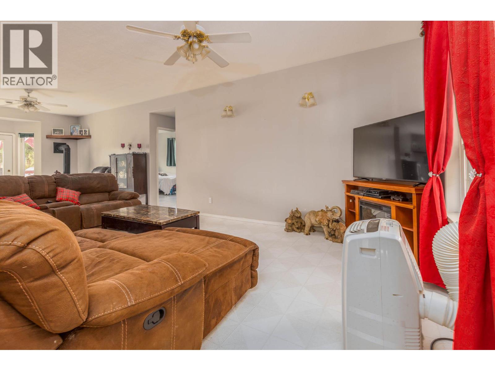 3695 MALAKWA LOOP ROAD - 3