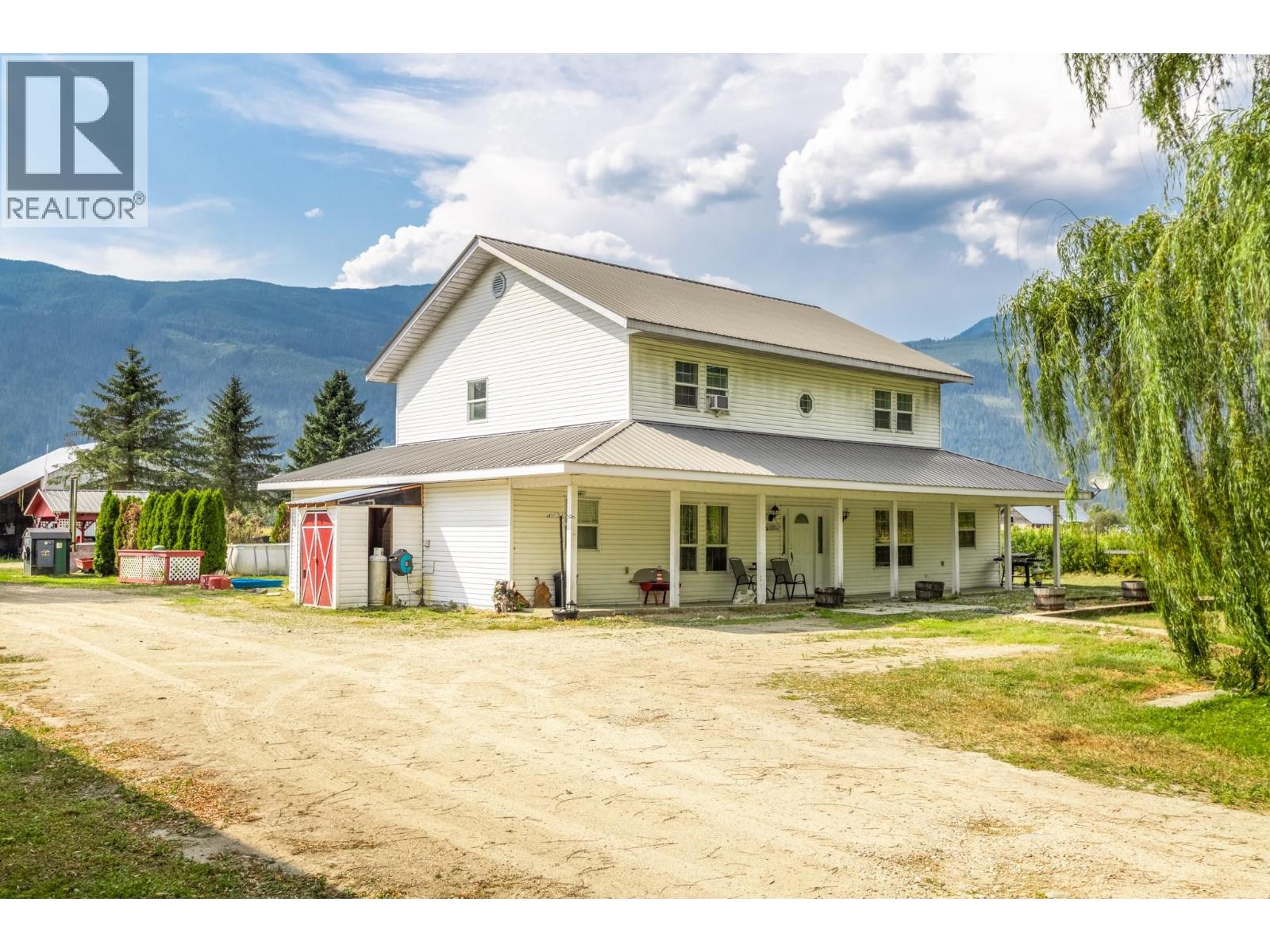 3695 MALAKWA LOOP ROAD - 1