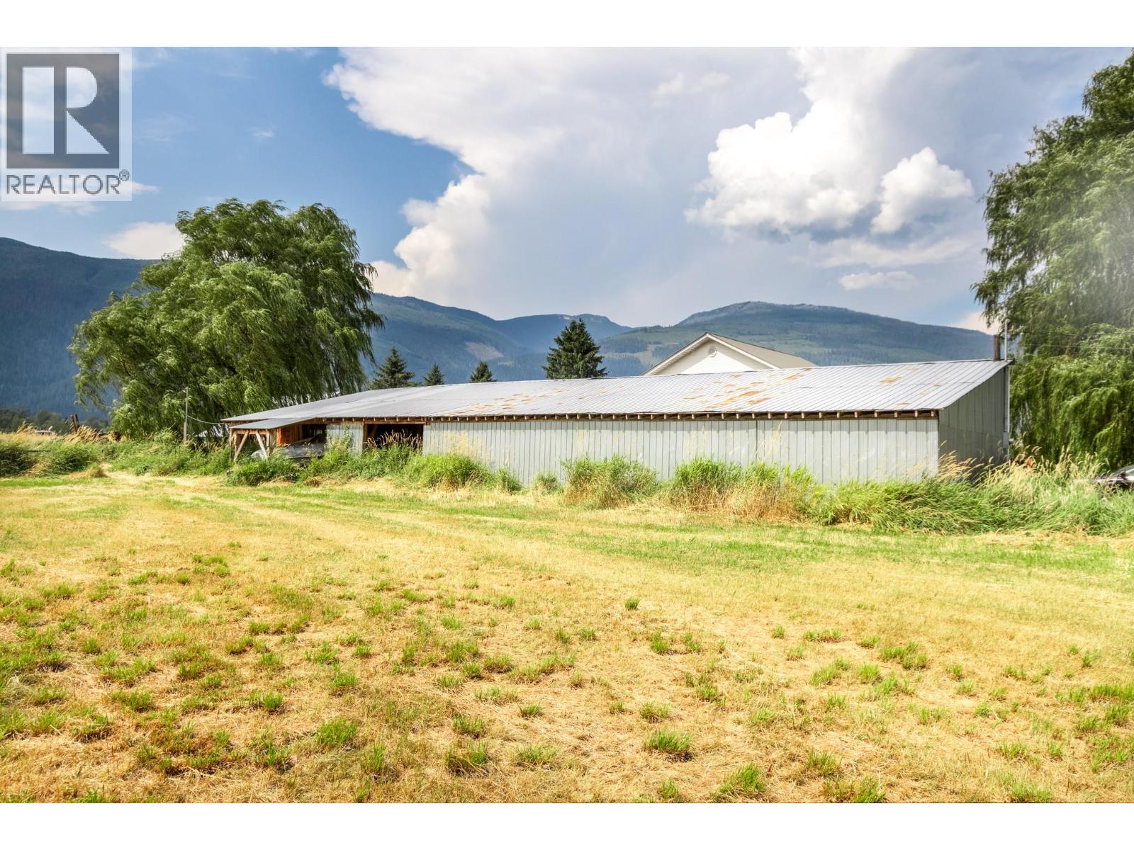 3695 MALAKWA LOOP ROAD - 31