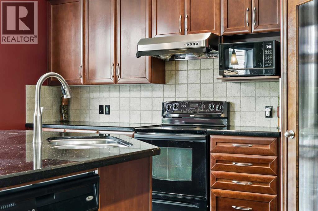 Photo 45 of 66 Crestbrook Hill Sw, Calgary AB