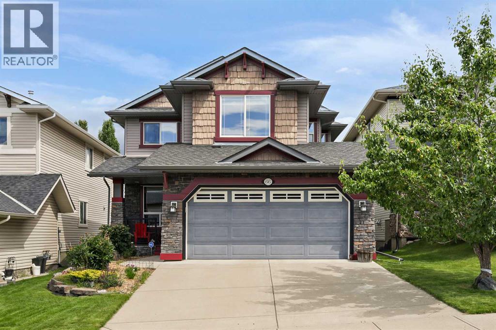 Photo 13 of 66 Crestbrook Hill Sw, Calgary AB