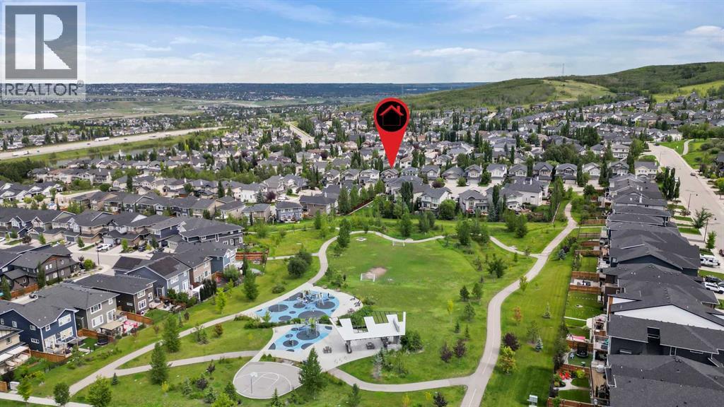 Photo 43 of 66 Crestbrook Hill Sw, Calgary AB