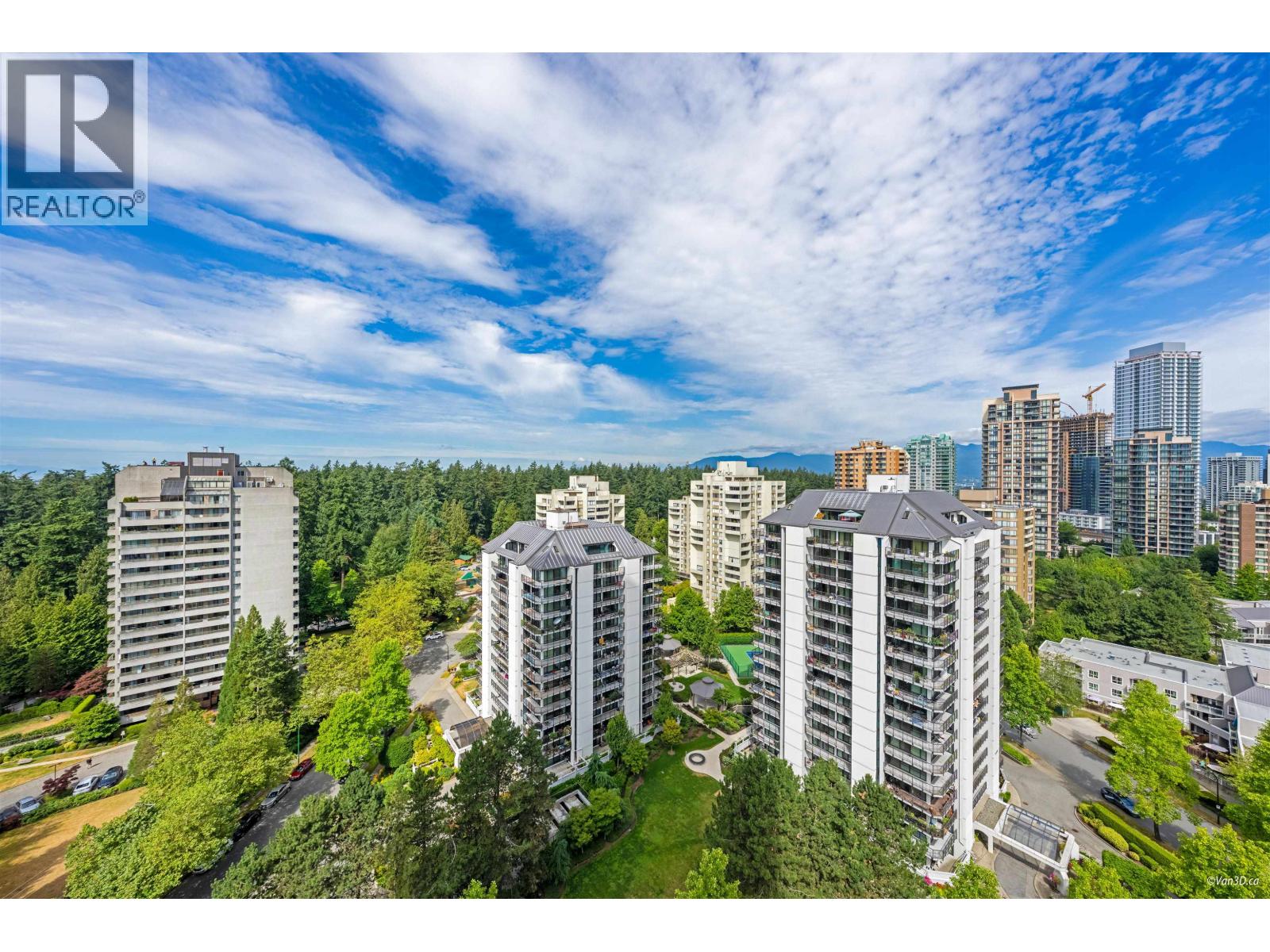 Photo 2 of 1706 6468 Willingdon Avenue, Burnaby BC