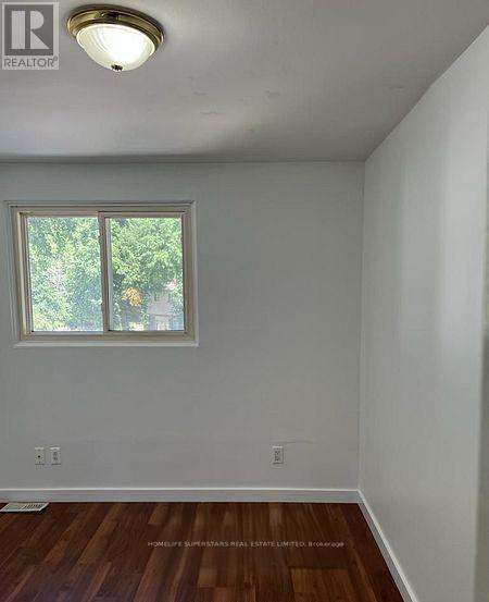 Photo 1 of 4 513 Parkview Crescent E, Cambridge ON