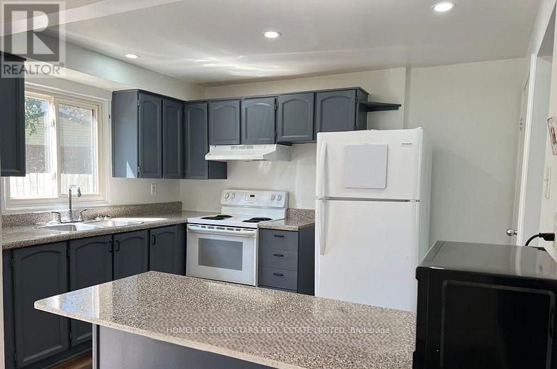 Photo 14 of 4 513 Parkview Crescent E, Cambridge ON