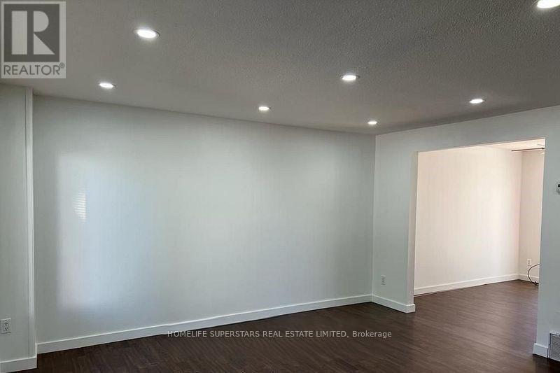 Photo 12 of 4 513 Parkview Crescent E, Cambridge ON
