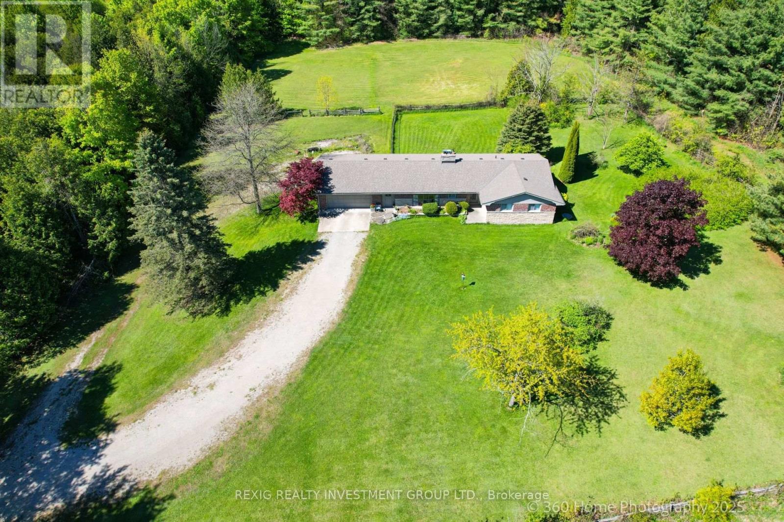Photo 3 of 5114 Allan Path, Erin ON