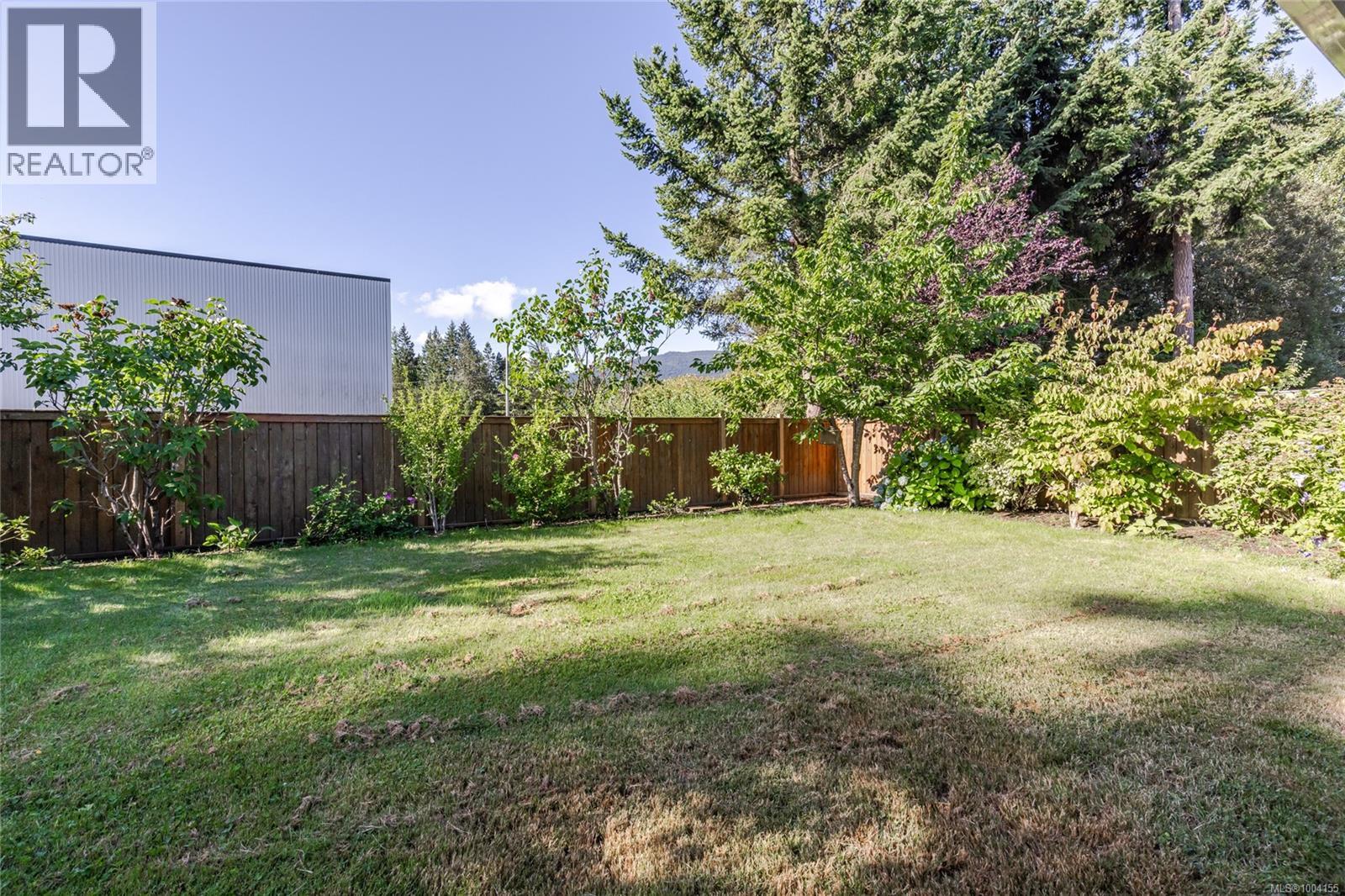 Photo 24 of 2235 Bourbon Rd, Nanaimo BC