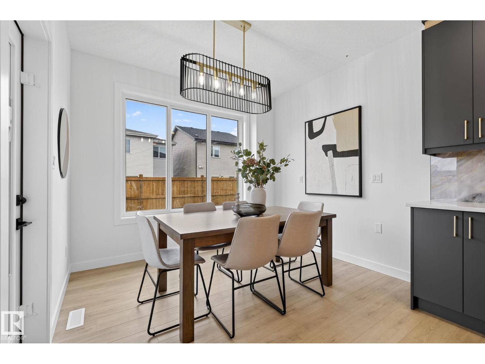 341 roberts WD, Leduc