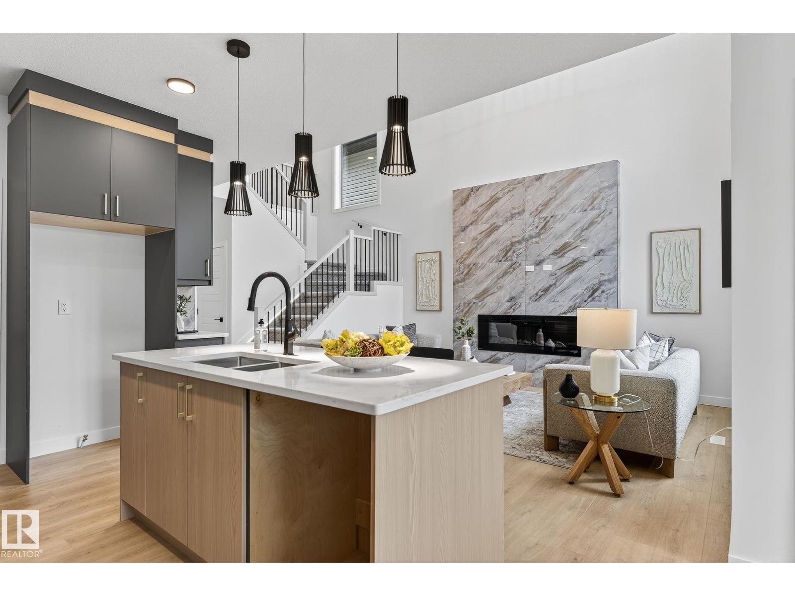 341 roberts WD, Leduc