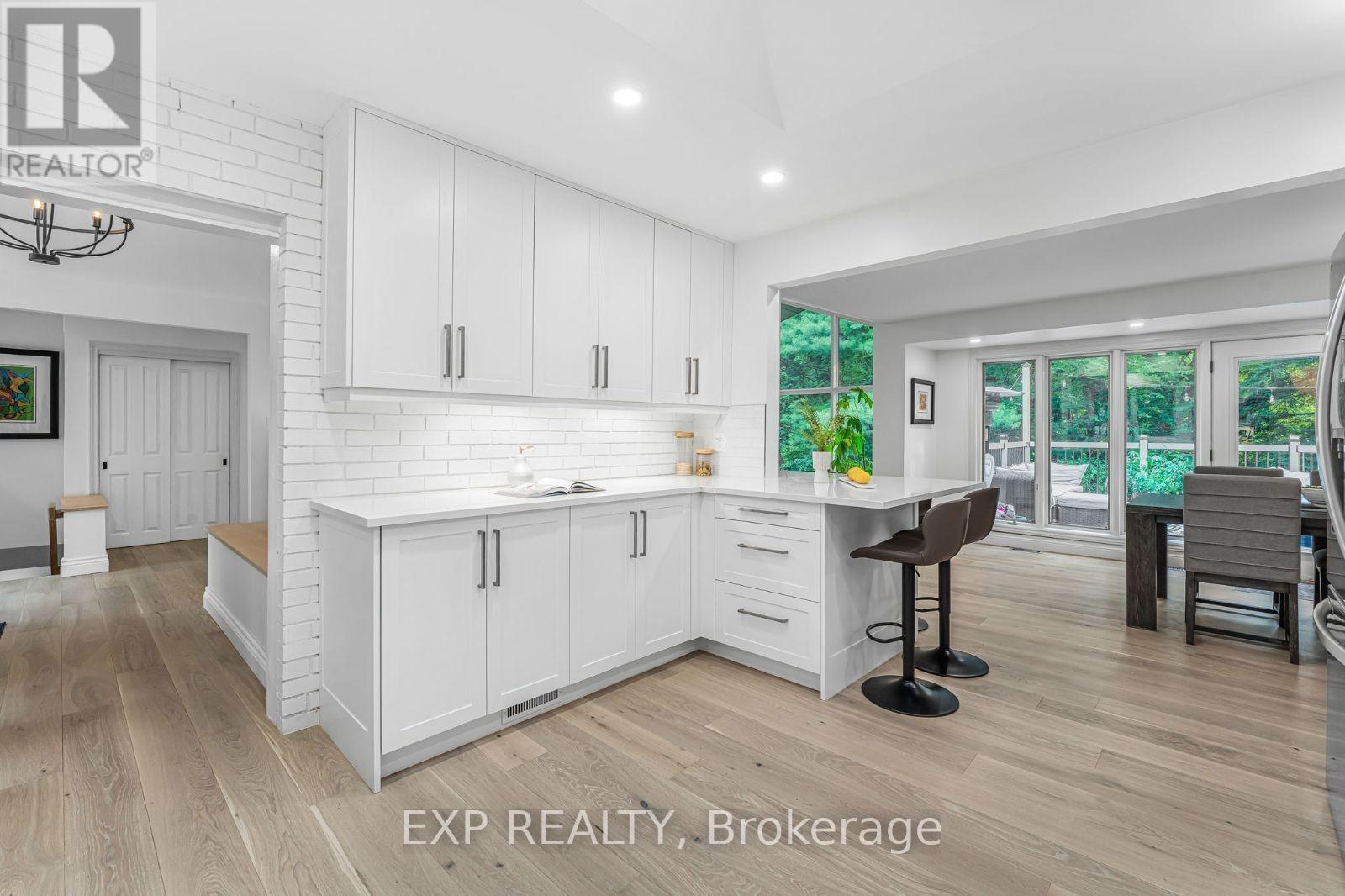 Photo 16 of 937 Montgomery Drive, Hamilton ON