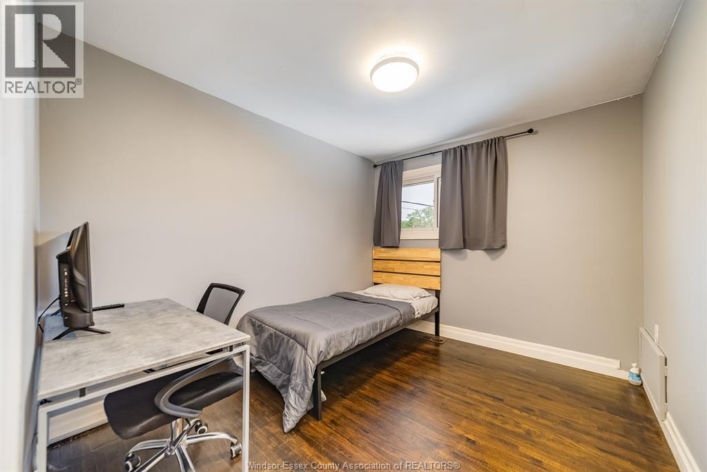 Photo 11 of 3536 Wolfe Court, Windsor ON