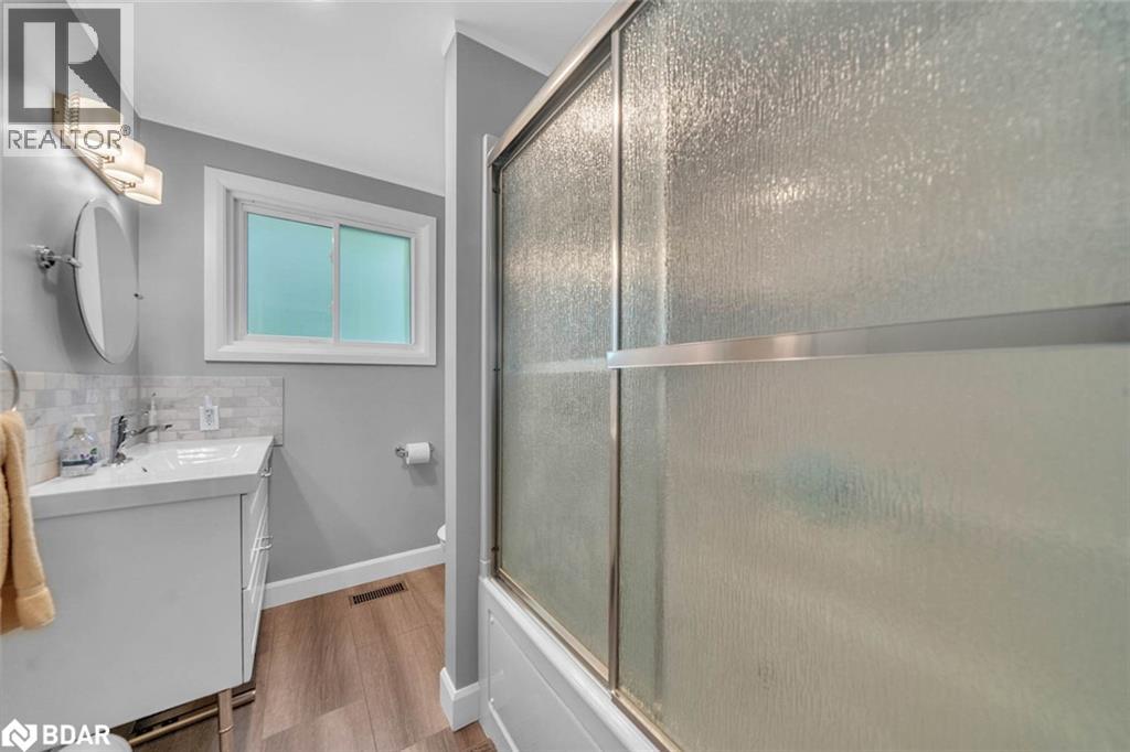 Photo 31 of 11 Duquette Court, Tiny ON