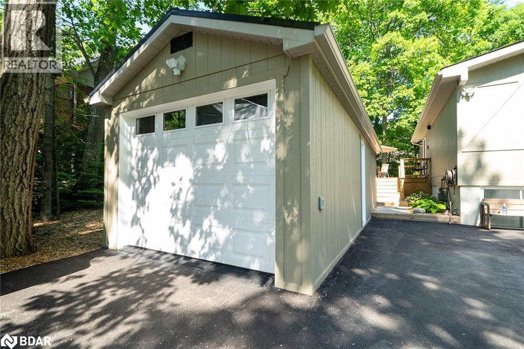 Photo 37 of 11 Duquette Court, Tiny ON