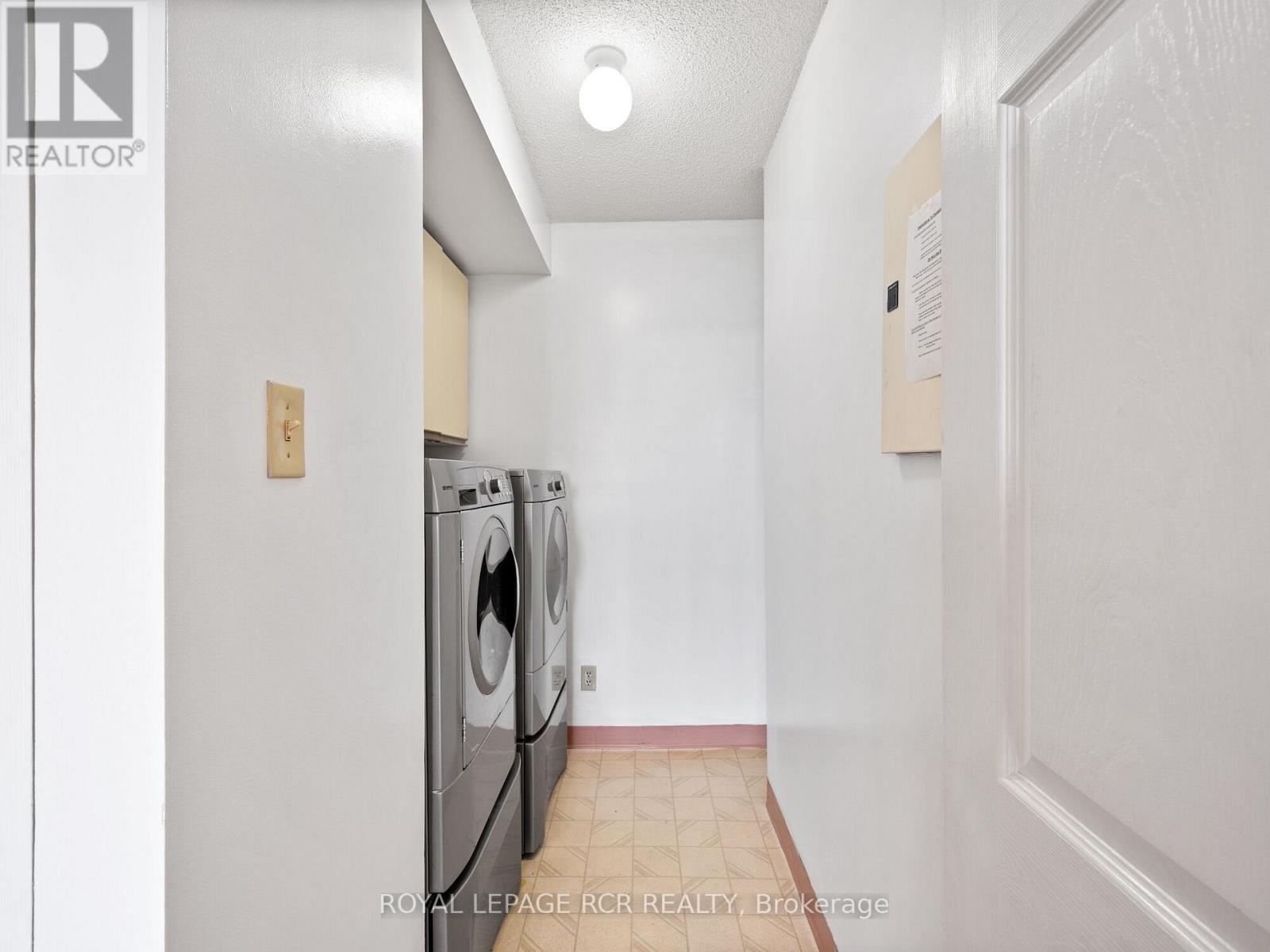 Photo 15 of 58 16 Fourth Street, Orangeville ON