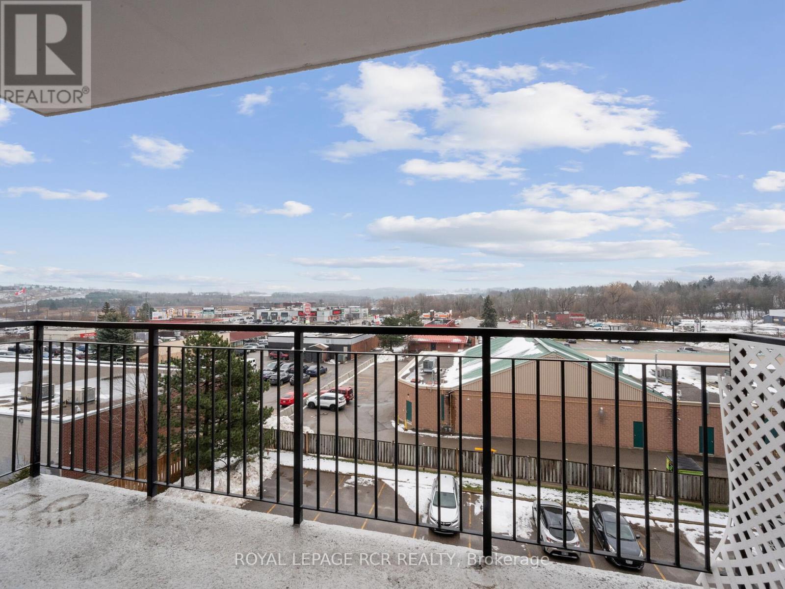 Photo 28 of 58 16 Fourth Street, Orangeville ON