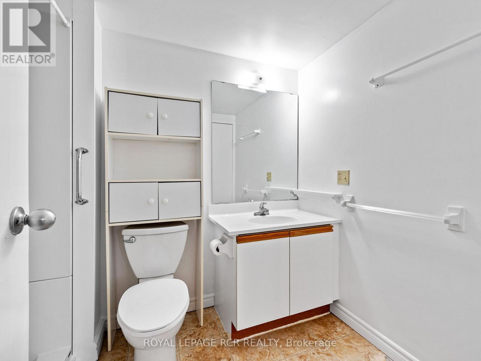 Photo 20 of 58 16 Fourth Street, Orangeville ON